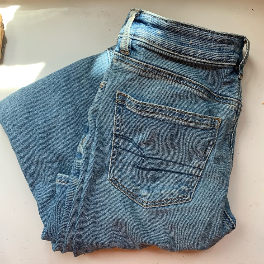 American Eagle Stretch Mom Jeans